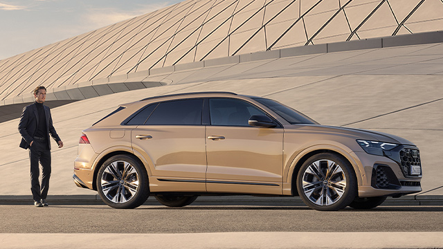 Audi Q8 55 TFSI quattro S line MY25