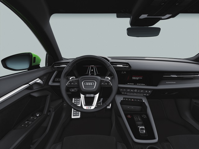 Audi RS 3のインテリア
