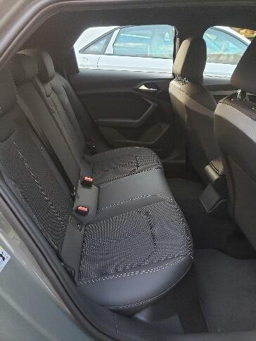 Audi A1 Sportbackの後部座席